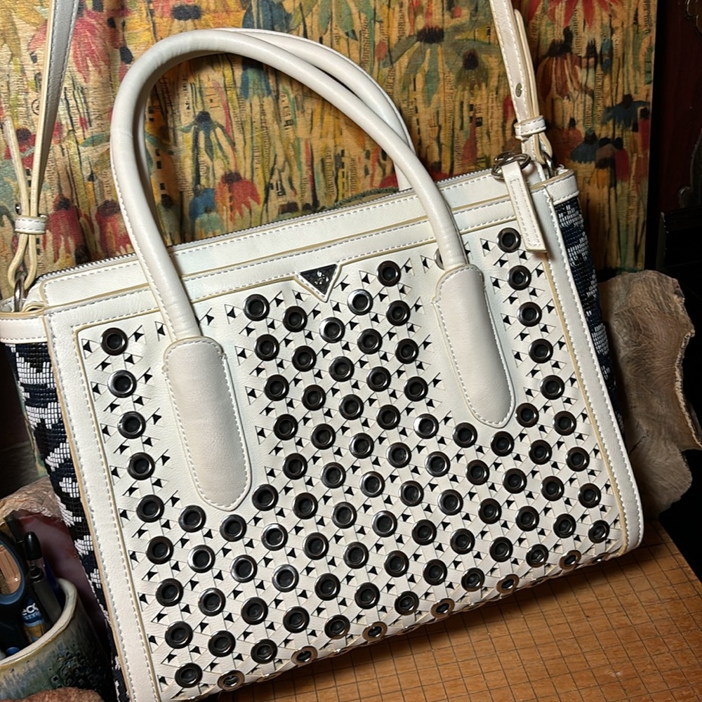 Sam Edelman Satchel Shoulder Crossbody Strap Leather Silver Rivets 10.5”x5.5”x3”